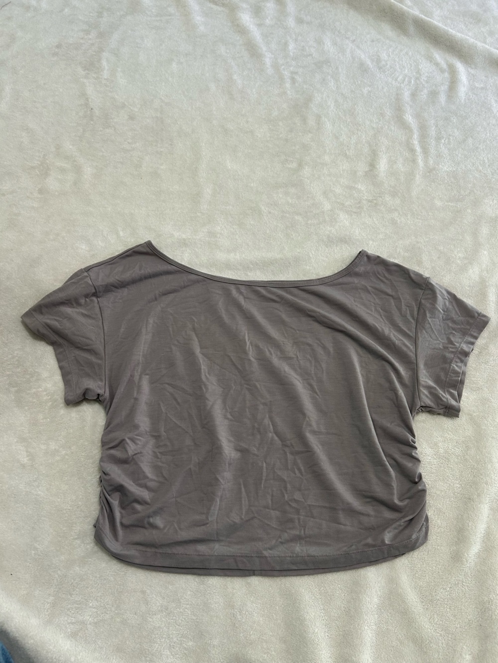 Vitality Short Sleeve Scoop Neck Top in Gray